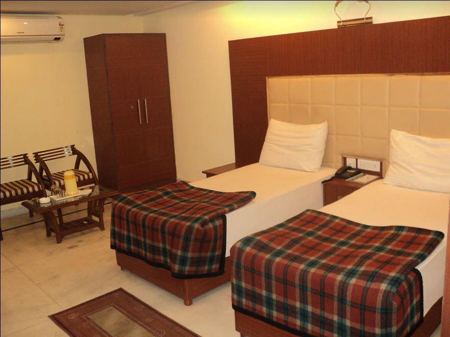 Hotel Swagat Palace Bhiwadi Exterior foto